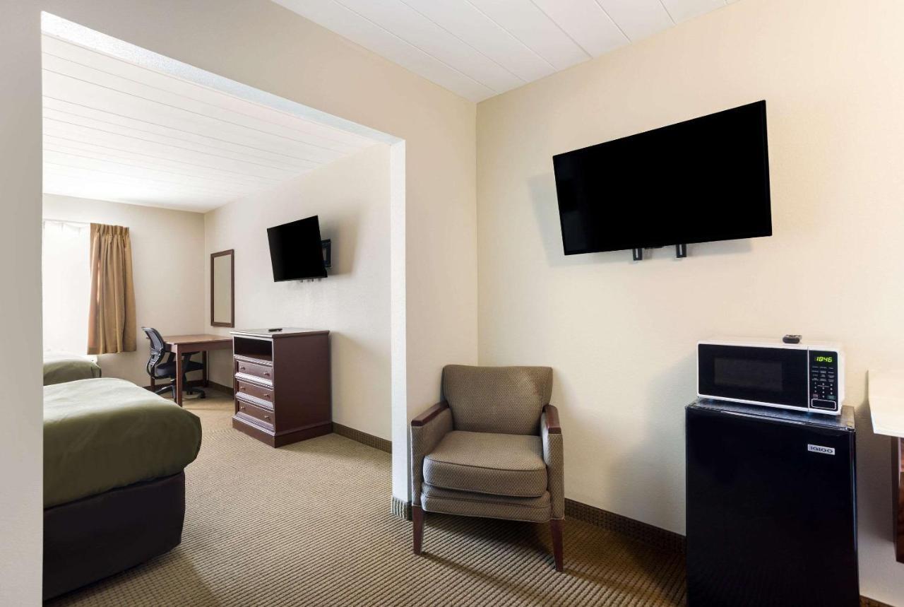 Quality Inn & Suites Monterey, Tn - Crossville, Tn Kültér fotó